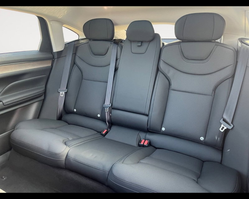 Volvo ES90 nuova a Ravenna (13)