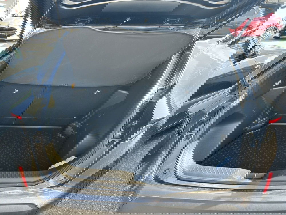 Toyota Yaris Cross usata a Bergamo (12)