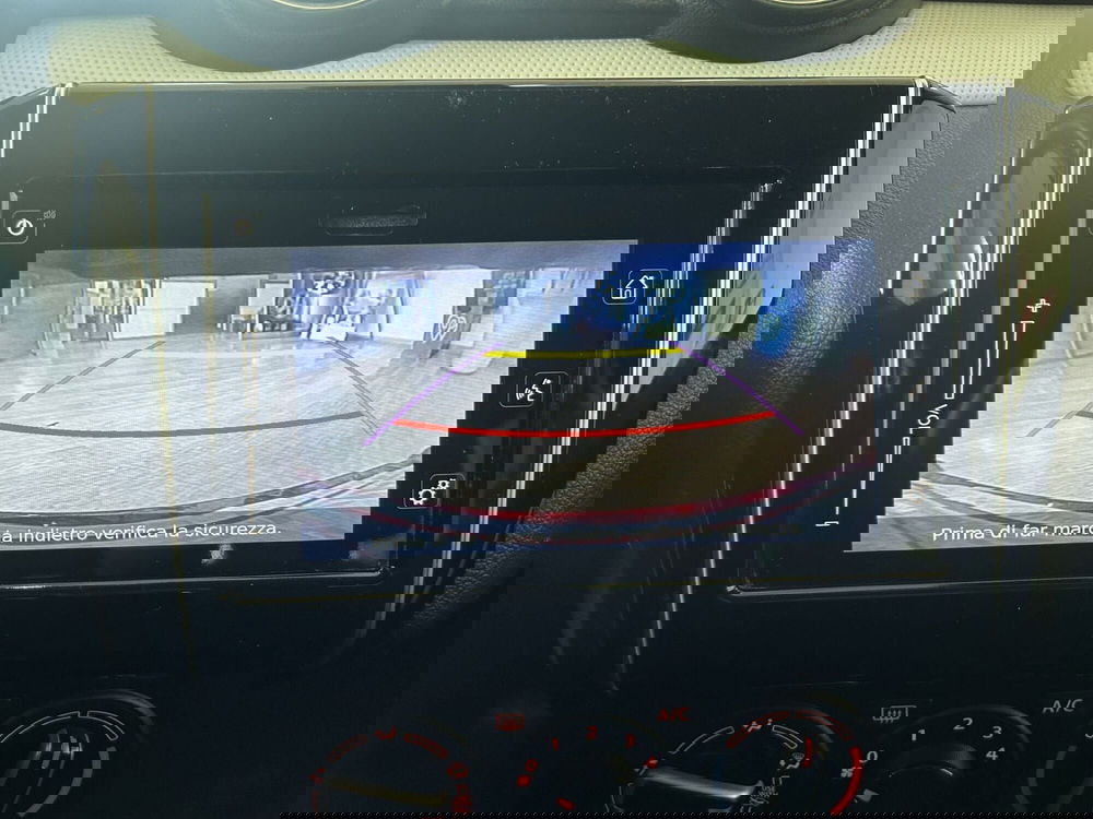 Suzuki Swift usata a Bari (19)