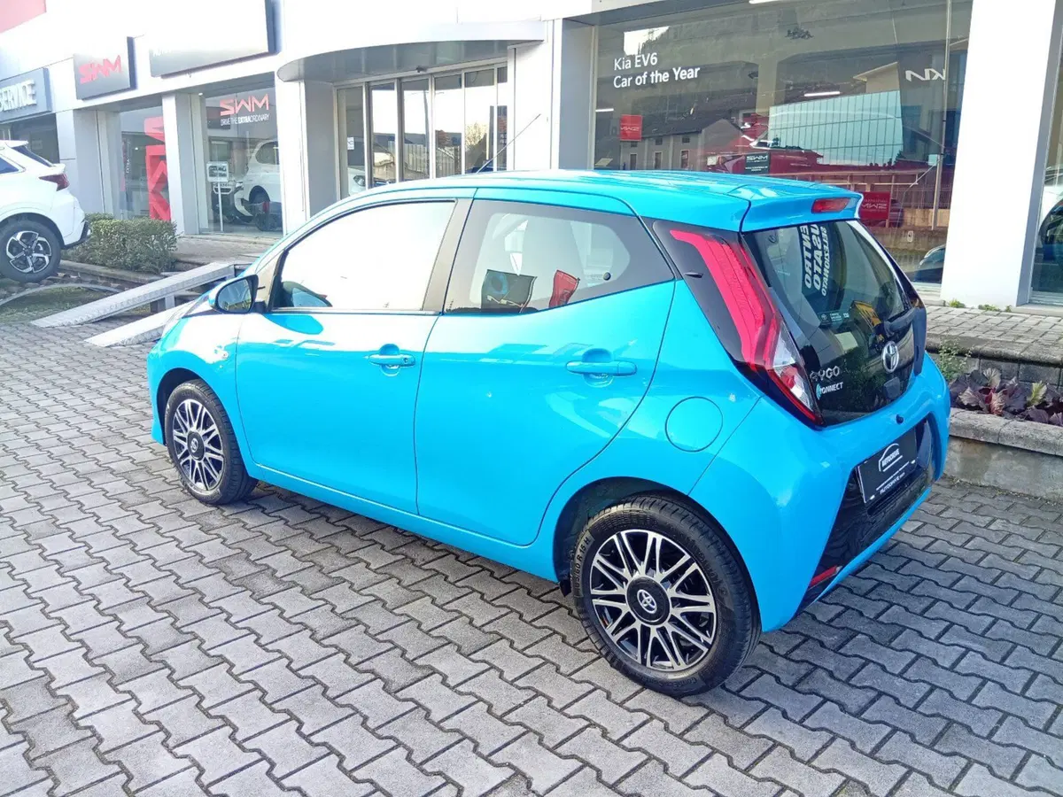 Toyota Aygo usata a Brescia (7)
