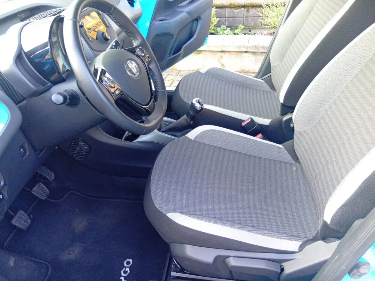 Toyota Aygo usata a Brescia (8)