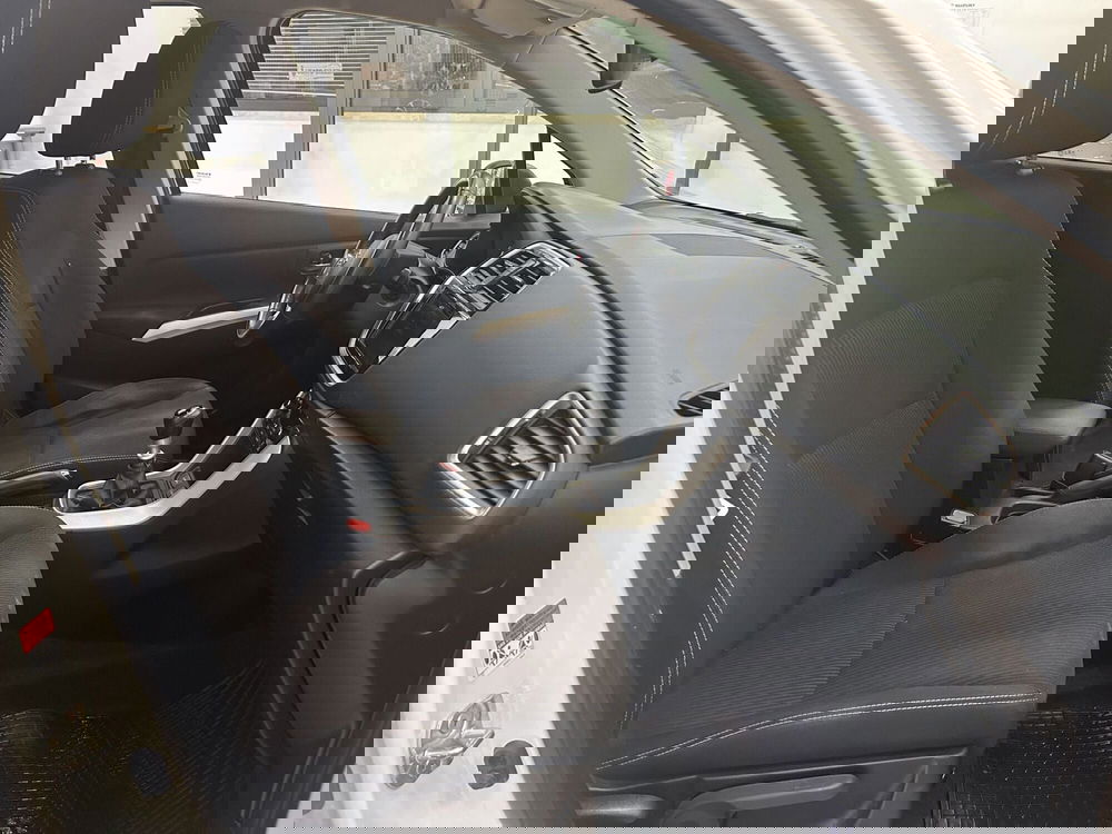 Suzuki S-Cross usata a Bari (13)