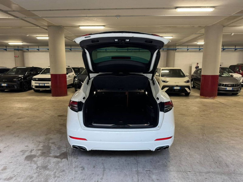 Maserati Levante usata a Salerno (18)