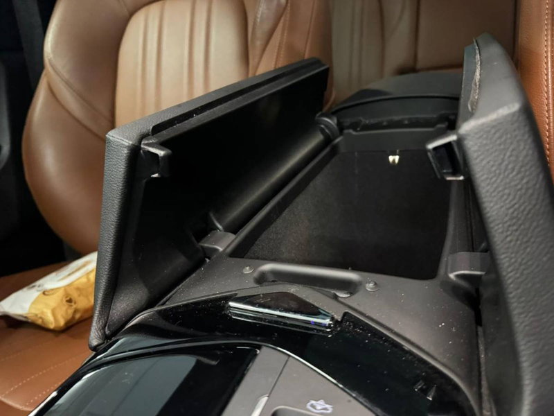 Maserati Levante usata a Salerno (20)