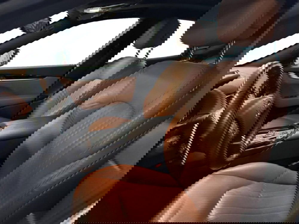 Maserati Levante usata a Salerno (6)