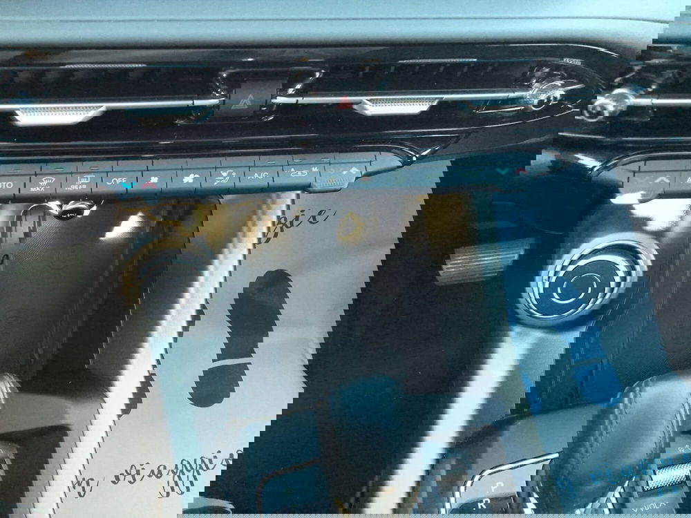 Alfa Romeo Tonale usata a Salerno (16)