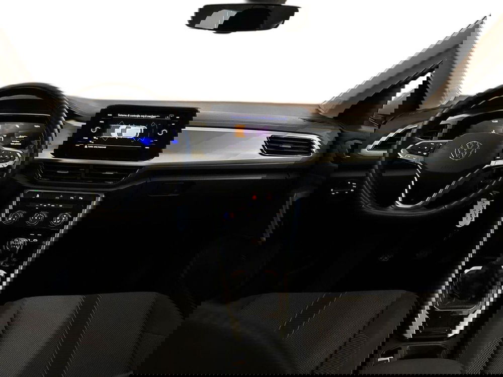 Volkswagen T-Roc usata a Prato (11)