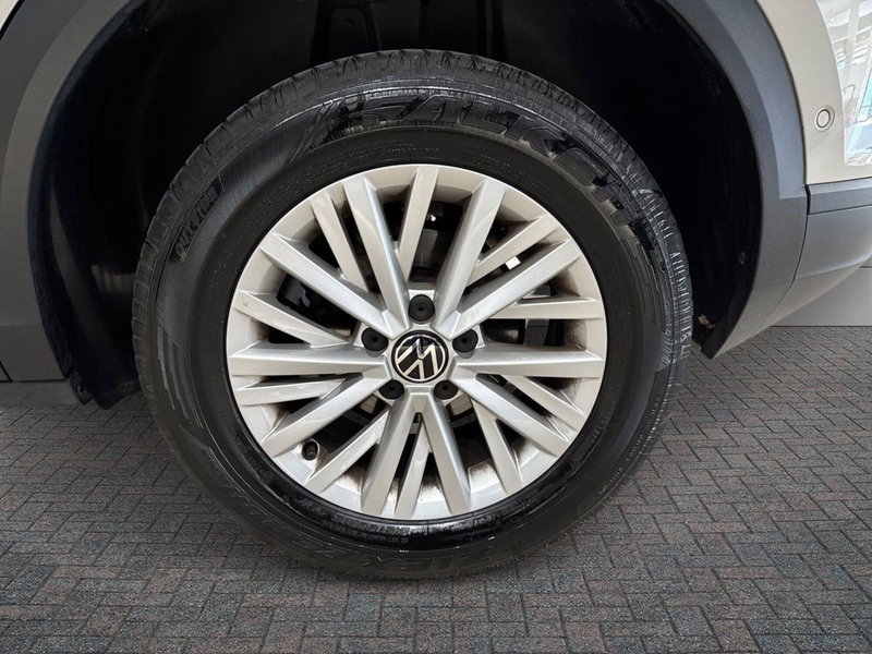 Volkswagen T-Roc usata a Prato (6)