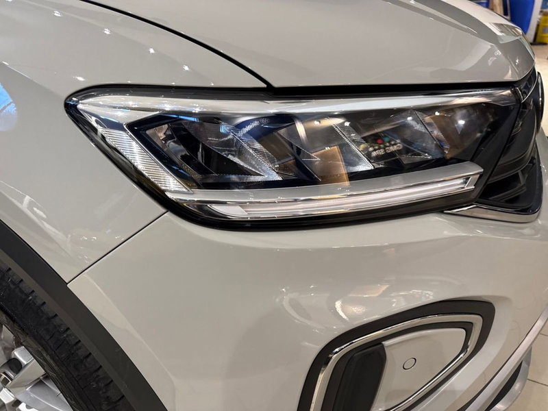 Volkswagen T-Roc usata a Prato (7)