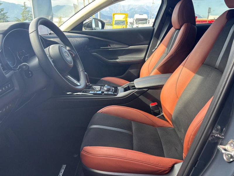 Mazda CX-30 usata a Frosinone (7)