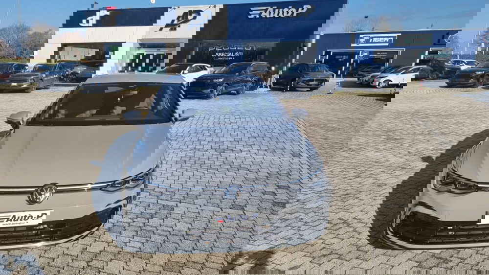 Volkswagen Golf usata a Lucca