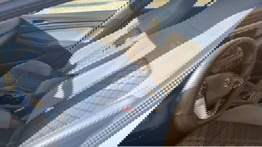 Volkswagen Golf usata a Lucca (8)