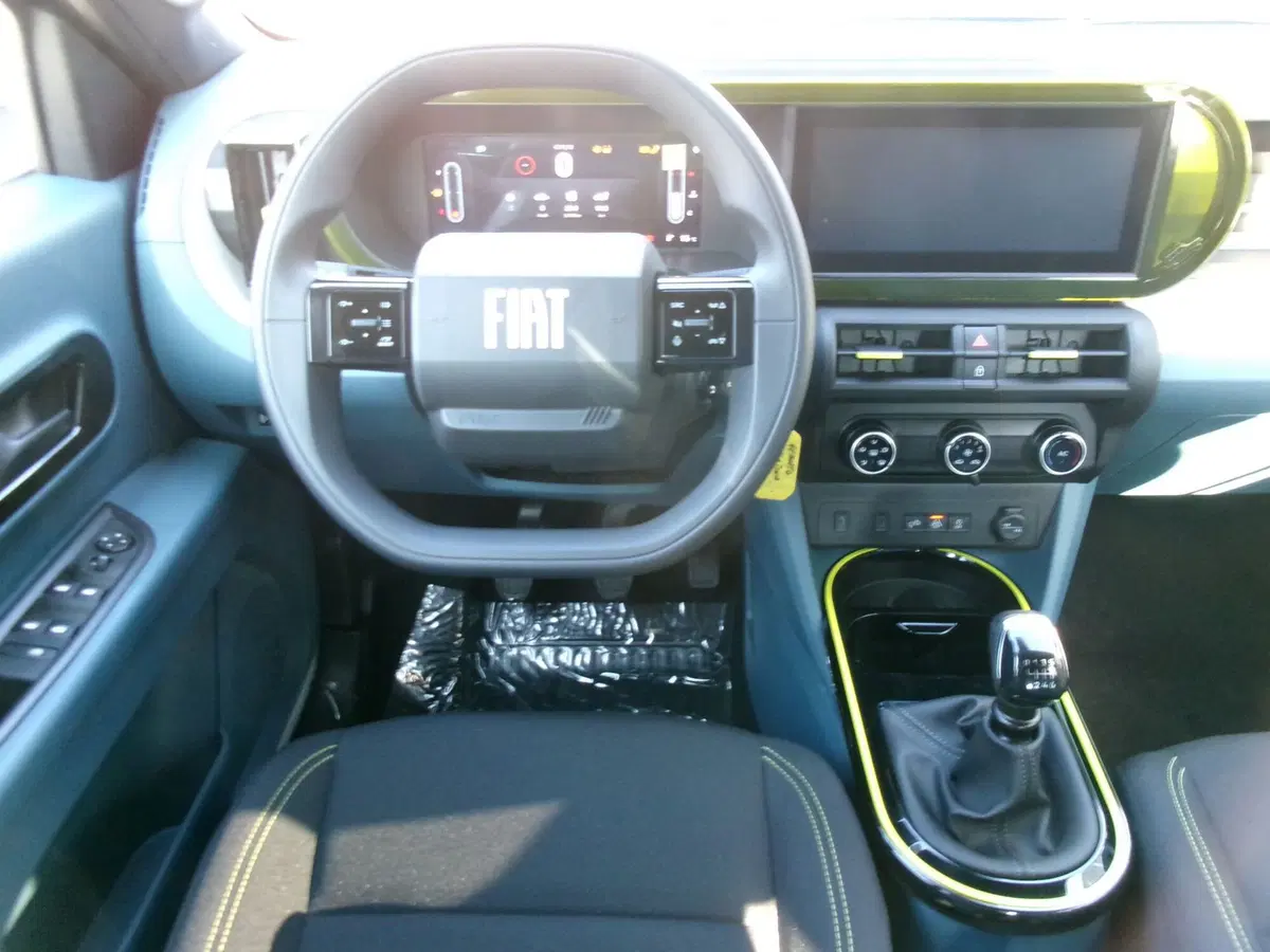 Fiat Grande Panda nuova a Venezia (12)