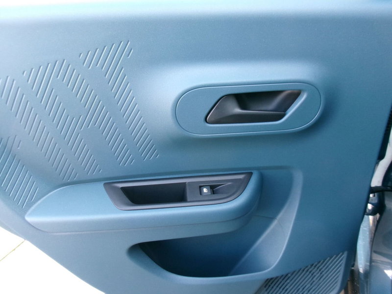 Fiat Grande Panda nuova a Venezia (15)