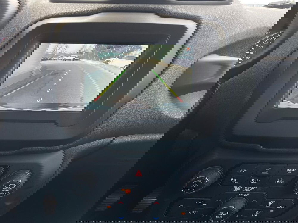 Jeep Renegade usata a Ancona (13)
