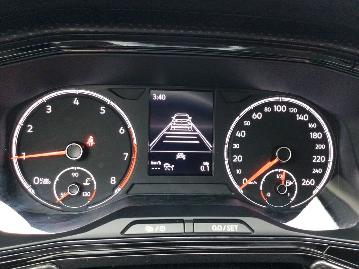 Volkswagen T-Cross usata a Genova (15)