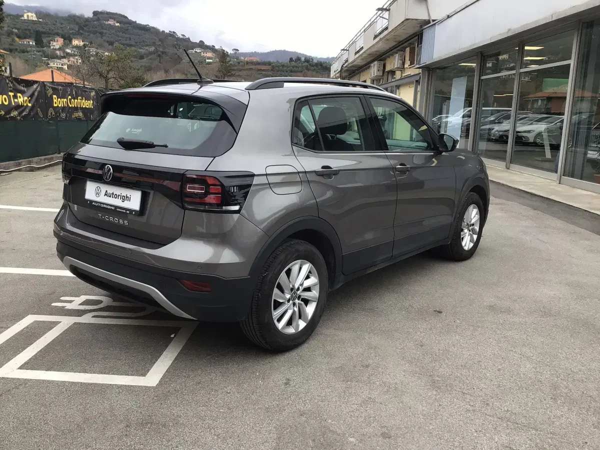 Volkswagen T-Cross usata a Genova (5)