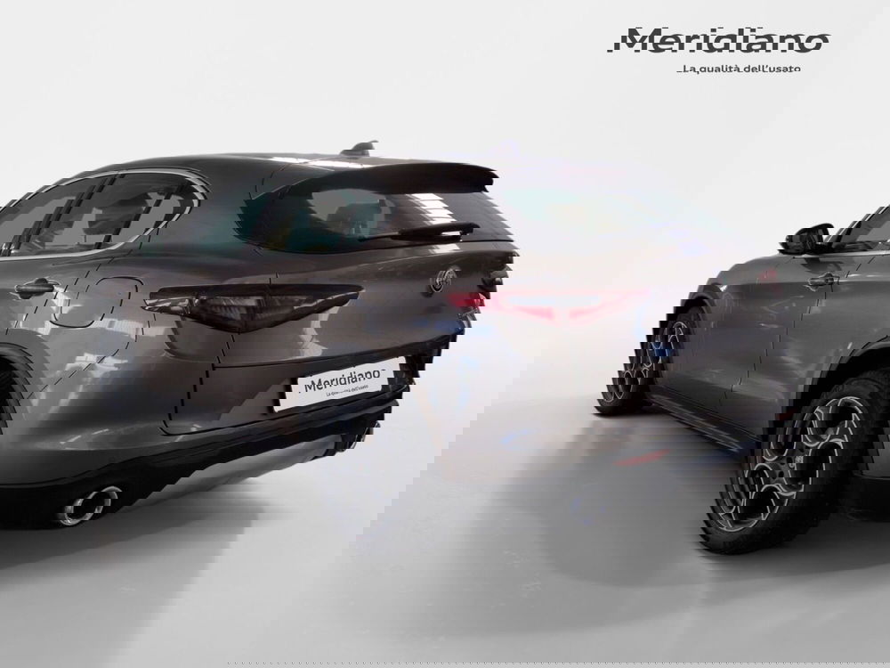 Alfa Romeo Stelvio usata a Agrigento (3)