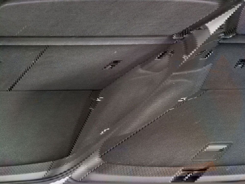 Volkswagen T-Cross usata a Agrigento (15)