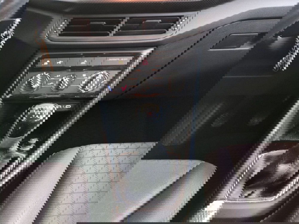 Volkswagen T-Cross usata a Agrigento (9)