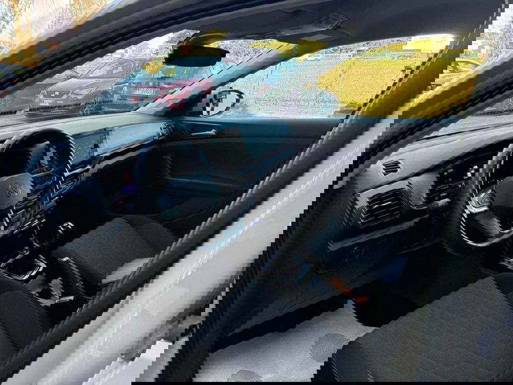 Volkswagen T-Cross usata a Monza e Brianza (8)