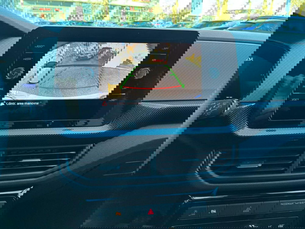 Volkswagen T-Cross usata a Monza e Brianza (11)