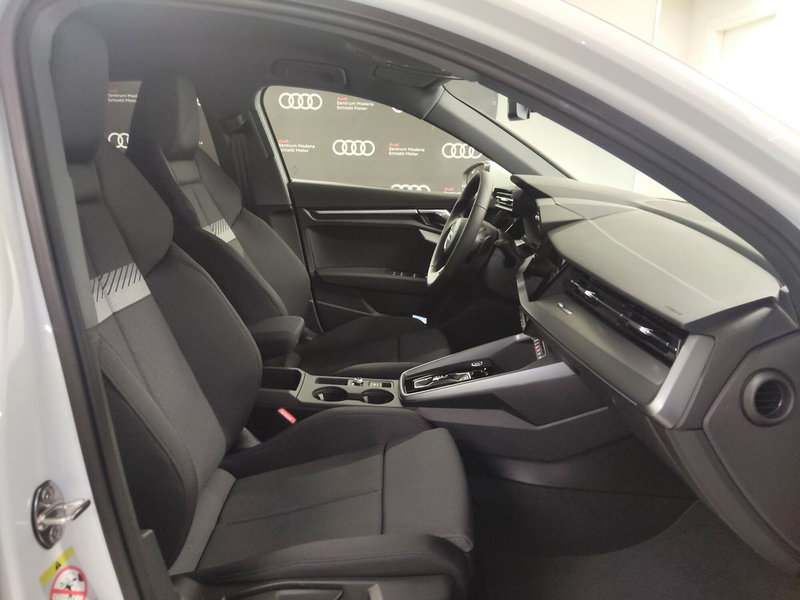 Audi A3 Sportback nuova a Modena (14)