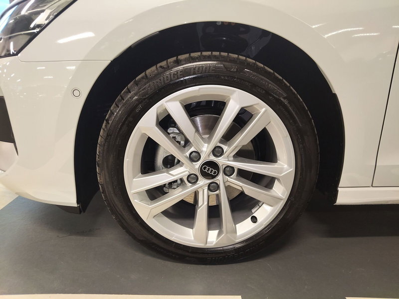 Audi A3 Sportback nuova a Modena (6)