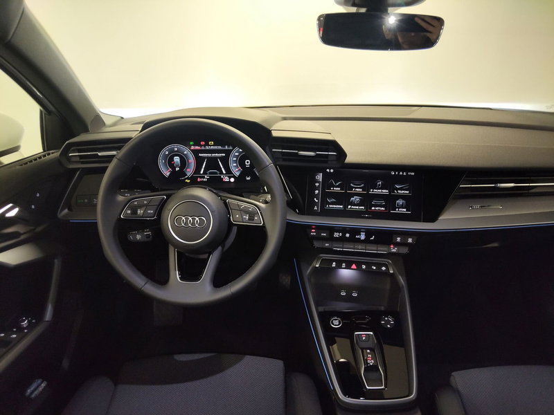 Audi A3 Sportback nuova a Modena (7)