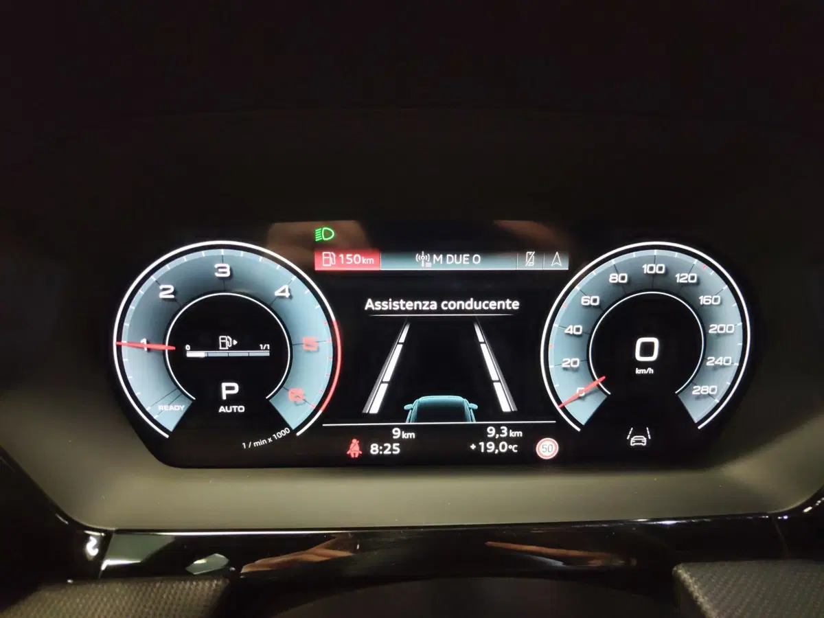 Audi A3 Sportback nuova a Modena (9)