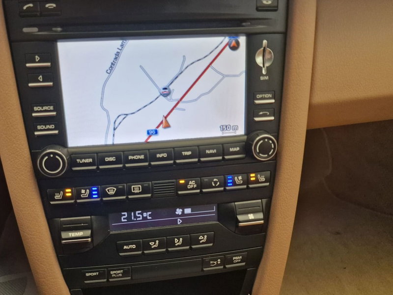 Porsche 911 Cabrio usata a Bari (12)