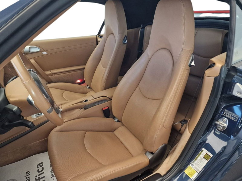 Porsche 911 Cabrio usata a Bari (6)
