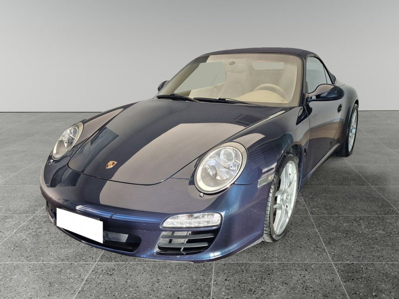 Porsche 911 Cabrio usata a Bari (9)