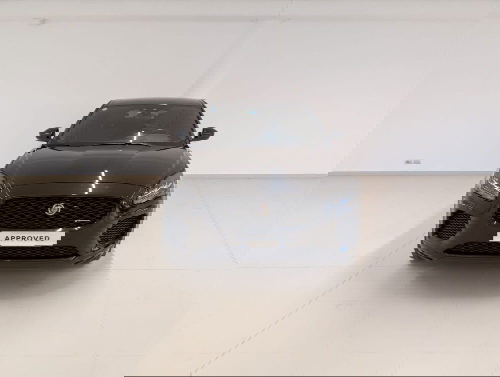 Jaguar E-Pace usata a Cuneo (8)