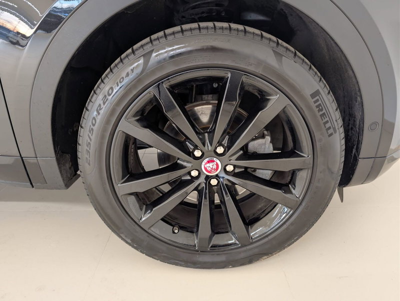 Jaguar E-Pace usata a Cuneo (9)