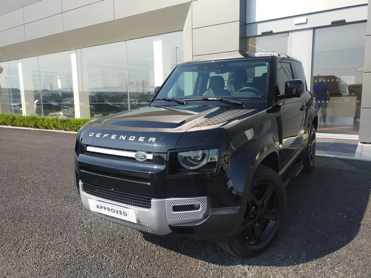 Land Rover Defender usata a Pesaro-Urbino