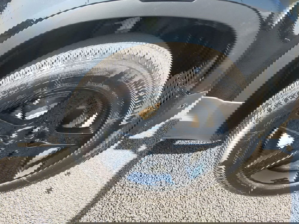 Land Rover Defender usata a Pesaro-Urbino (9)