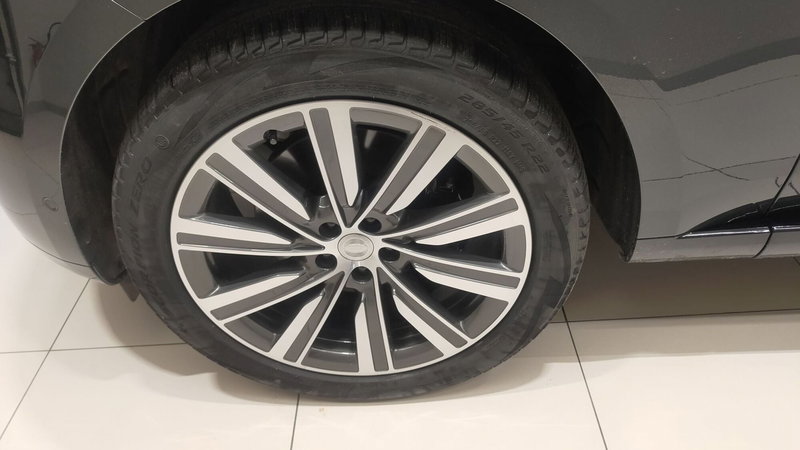 Land Rover Range Rover usata a Pesaro-Urbino (9)