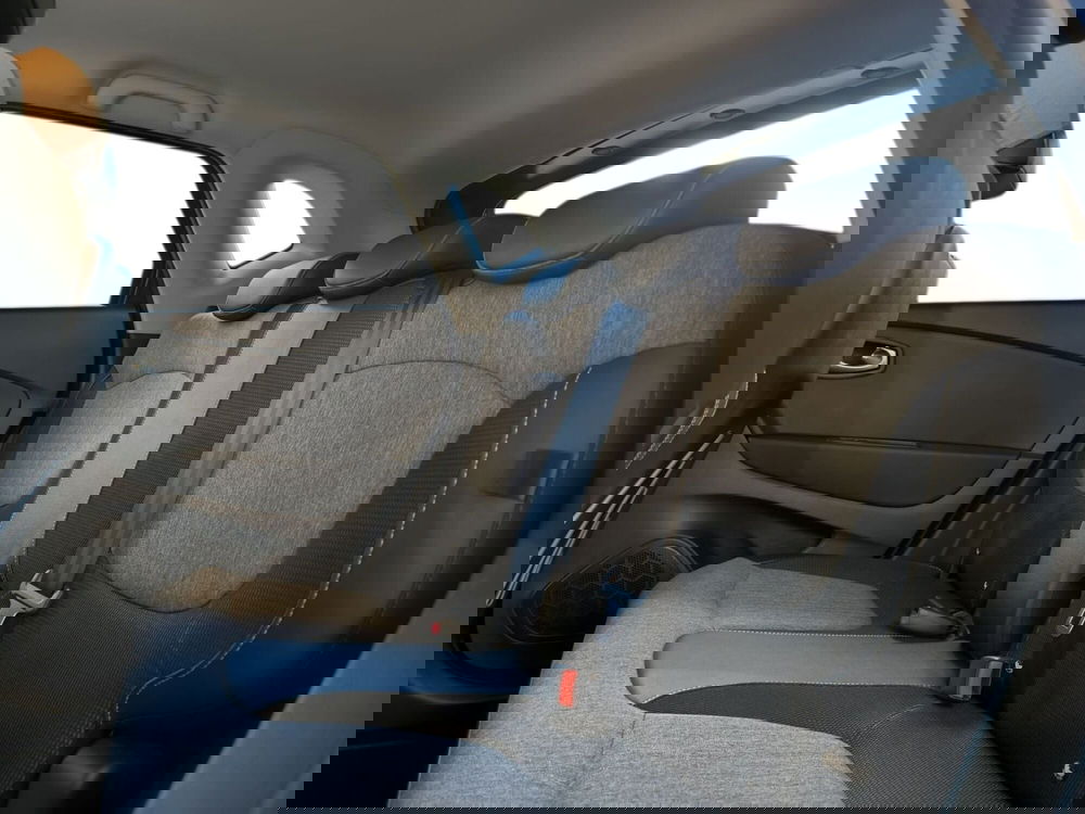 Renault Captur usata a Udine (9)