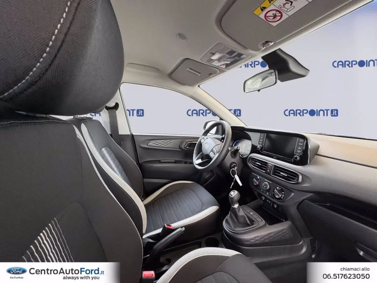 Hyundai i10 nuova a Roma (6)