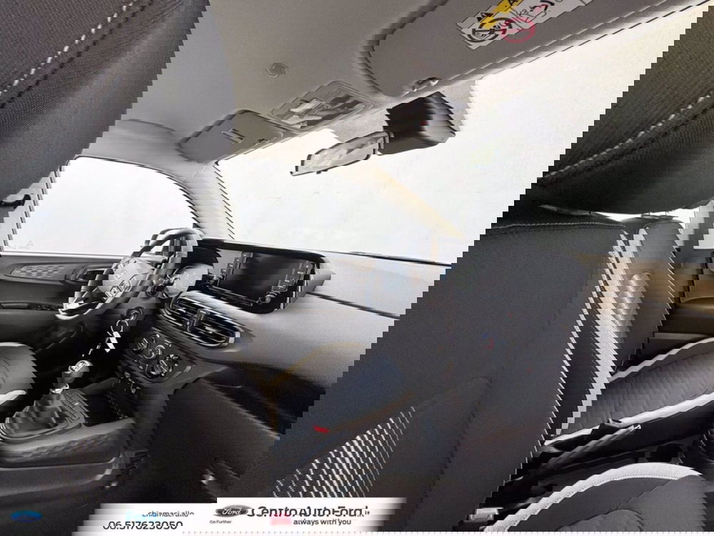 Hyundai i10 nuova a Roma (6)