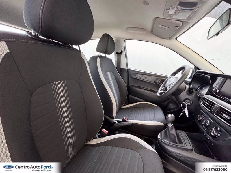 Hyundai i10 nuova a Roma (7)