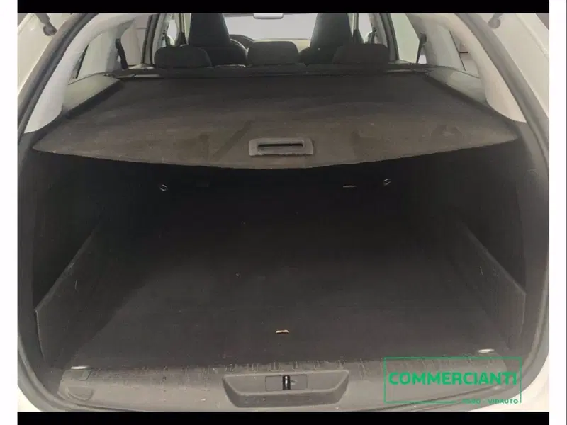 Peugeot 308 SW usata a Catania (12)