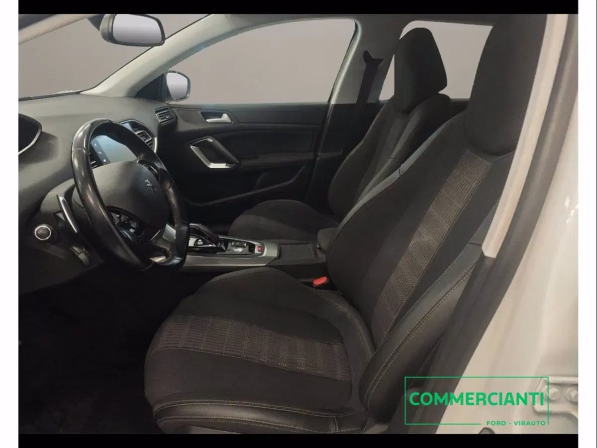 Peugeot 308 SW usata a Catania (9)