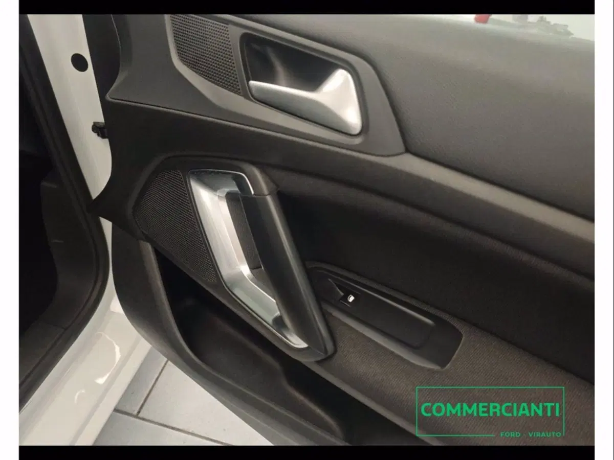 Peugeot 308 SW usata a Catania (14)