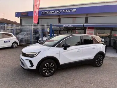 Opel Crossland 1.2 Turbo 12V 130 CV aut. Start&amp;Stop Elegance del 2024 usata a Abbiategrasso