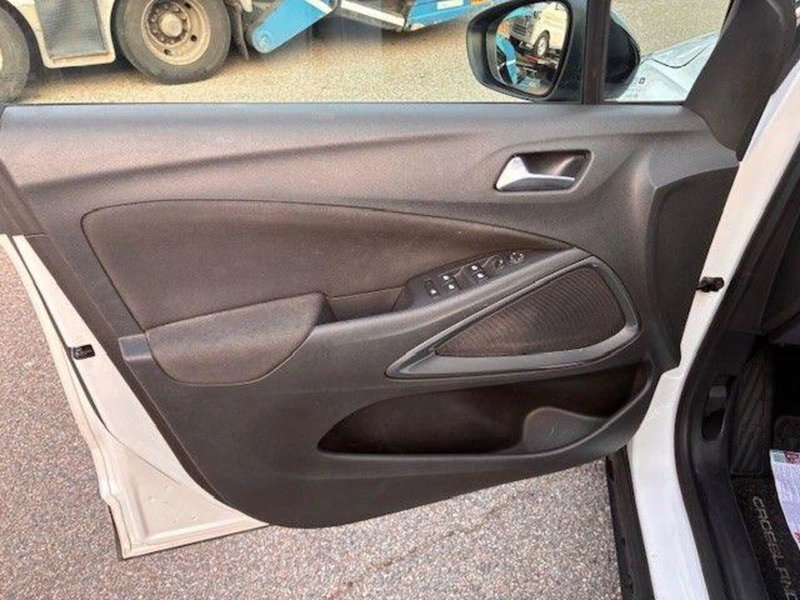 Opel Crossland usata a Milano (7)