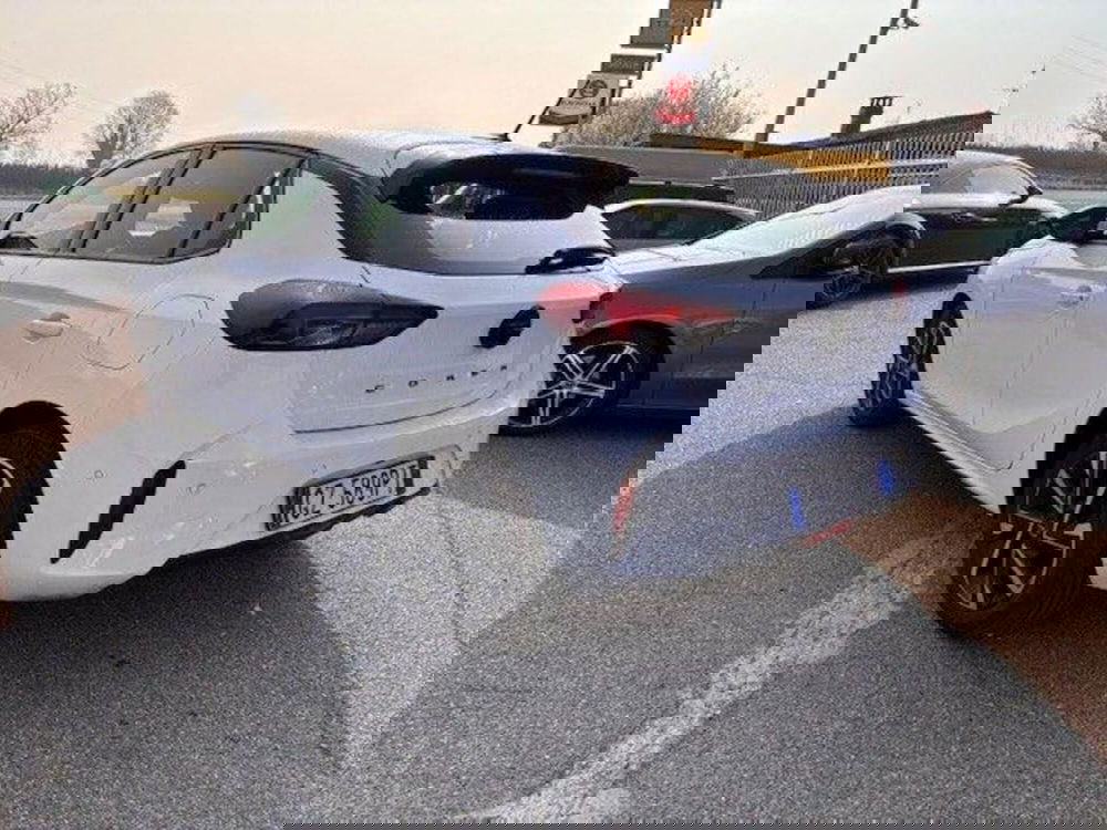 Opel Corsa usata a Milano (2)