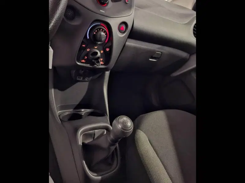 Toyota Aygo X usata a Torino (9)