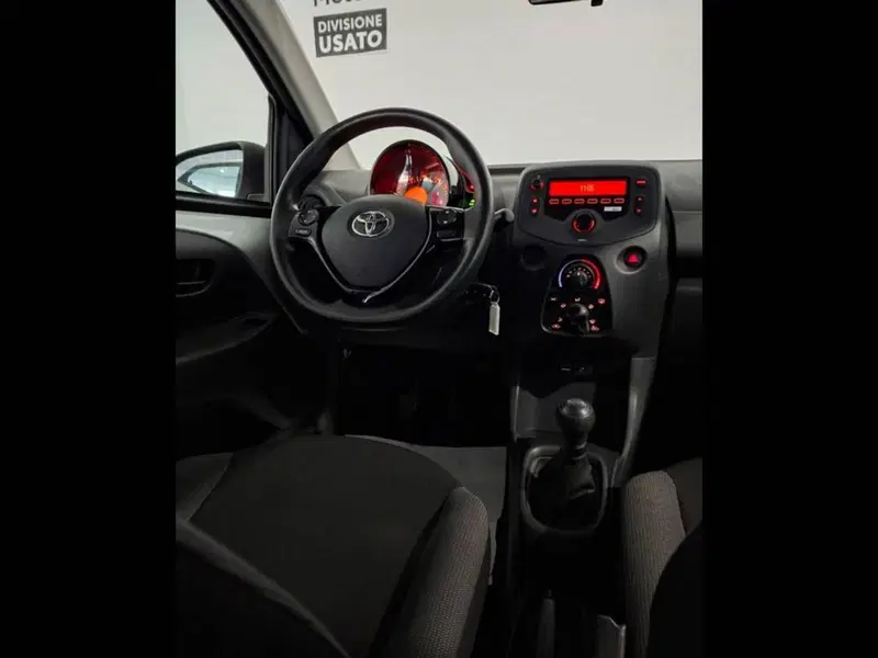 Toyota Aygo X usata a Torino (10)